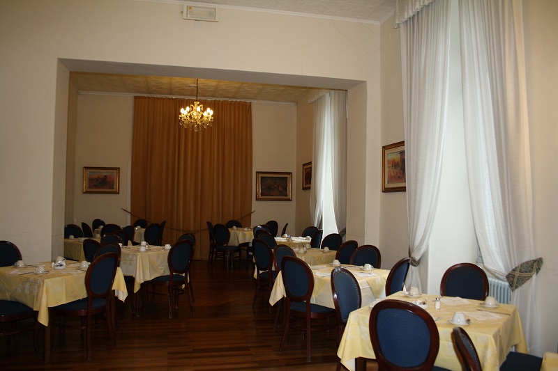 Salon mic dejun Grand Hotel & Des Anglais 